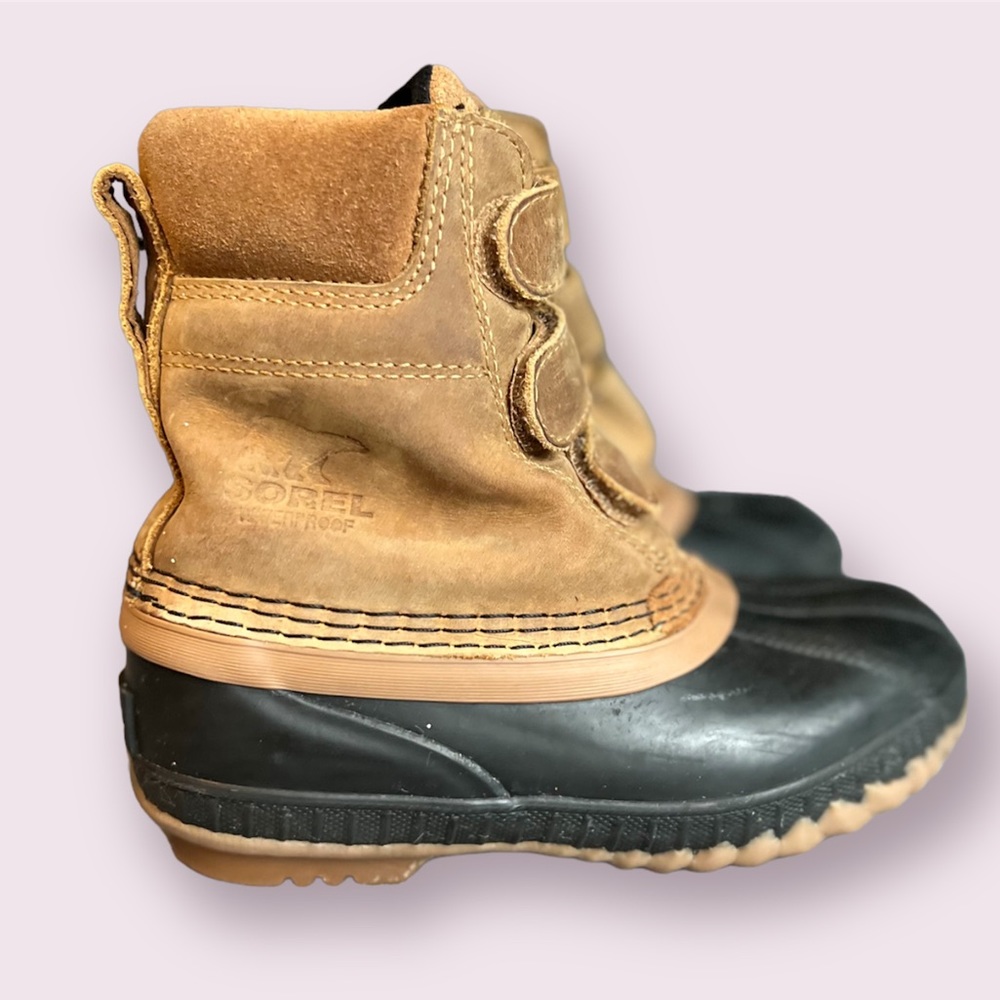 Sorel kids shoe size 12
